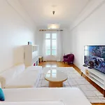 Bright T3 - Near The Beach
